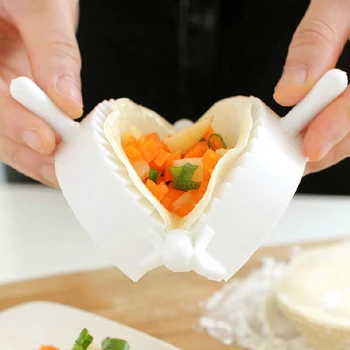 

Fashion 1 Piece White Plastic Dumpling Machine Mold Maker Small Convenient Dumpling Tools Kitchen Accessories