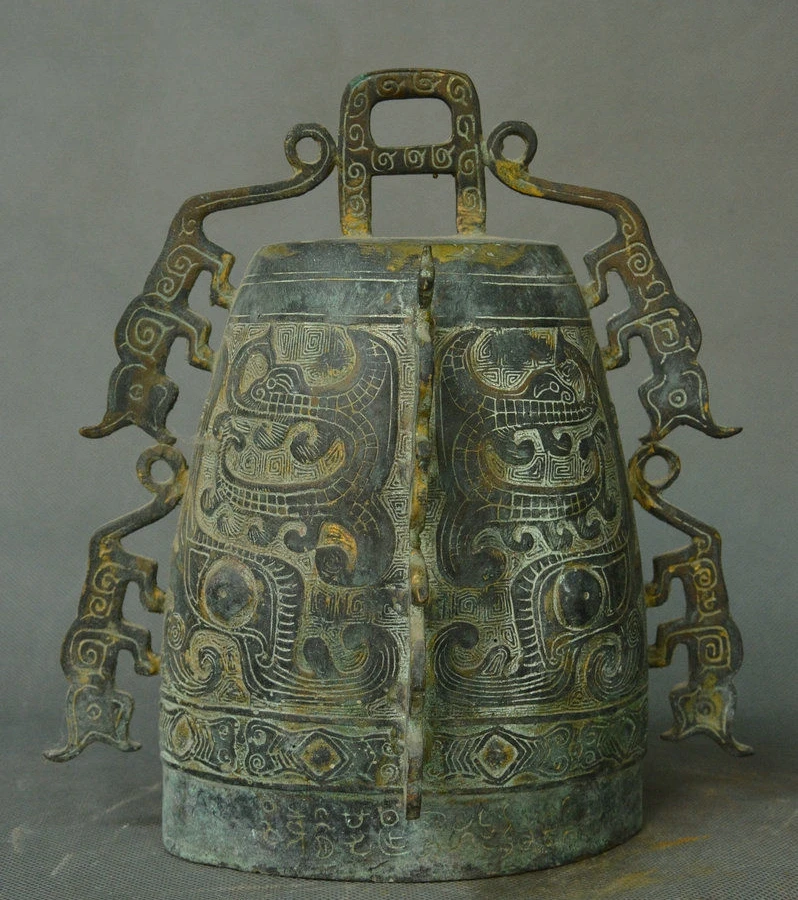 

Chinese Palace Bronze Pi xiu Beast Face Totems Ancient Bell Clock handleless cup