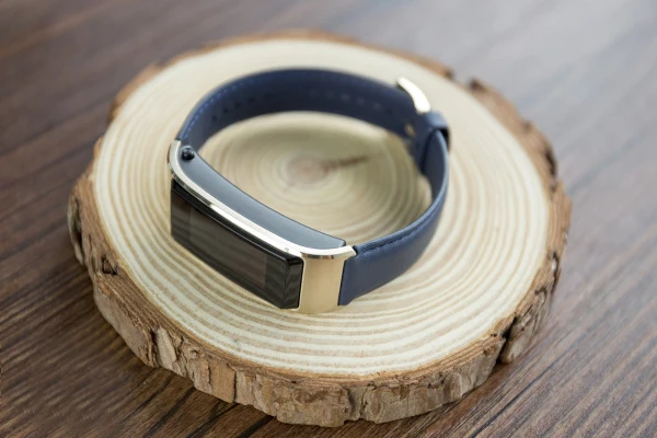Huawei-Talkband-B5-6