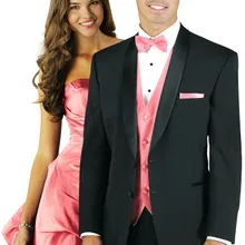 Две кнопки воротником модные костюмы Для мужчин новейшие дизайнерские похудения официально смокинги черные костюмы розовый жилет галстук платок