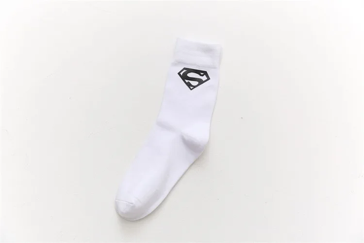 Супер герой мужские носки хлопок мультфильм Капитан Америка Бэтмен Супермен Спайдермен забавные носки повседневные однотонные Дышащие новые