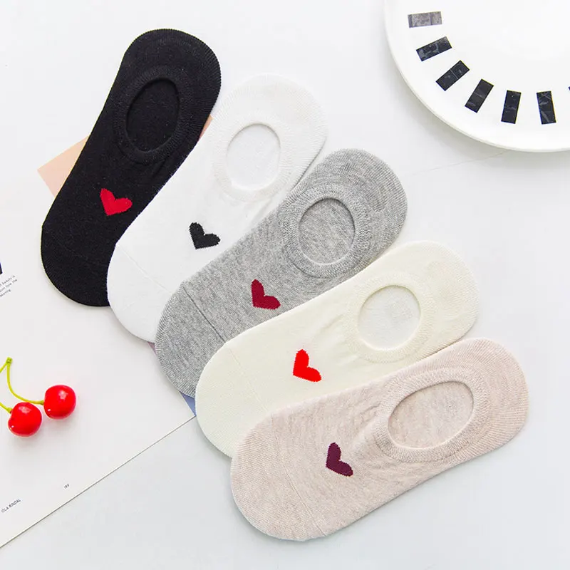 

5PC/Lot Harajuku Funny Socks Casual Lovely Heart Socks Cotton Silicone Antiskid Women Sock Breathable Daily Short Socks Women
