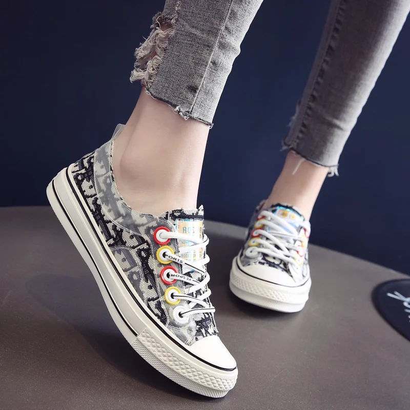 

Women's sport sneakers camouflage skateboarding shoes students joker leisure embroidery personality canvas shoes