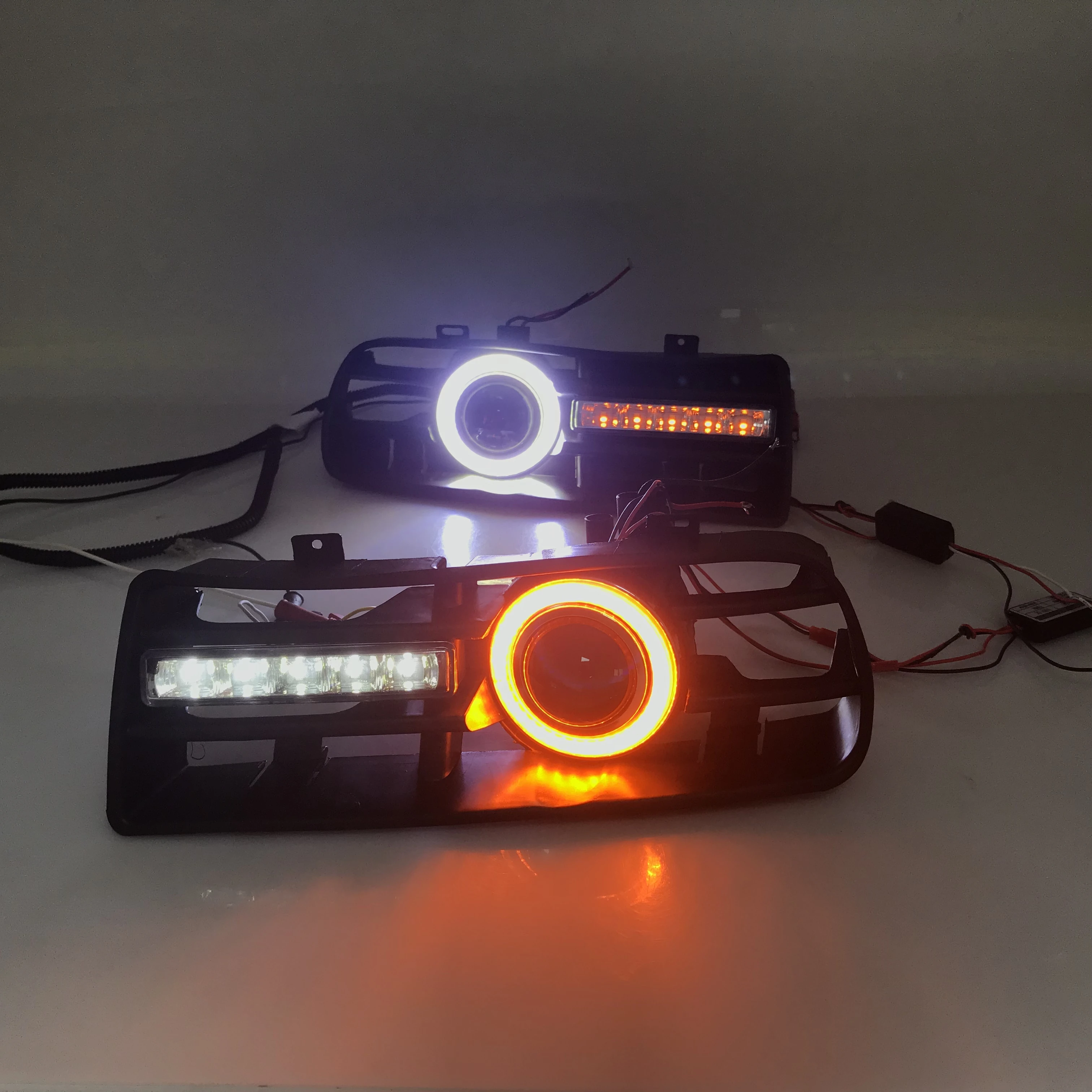 

RQXR fog lamp driving light assembly for volkswagen golf 4 mk4 cob angel eye led daytime running light yellow turn signal