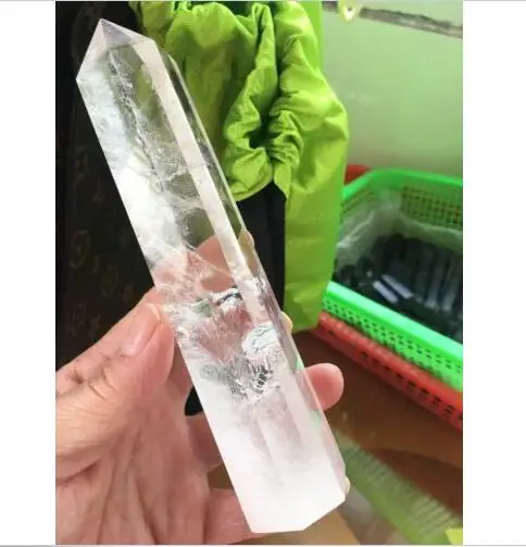

The top!!!Natural beautiful white crystal column to heal