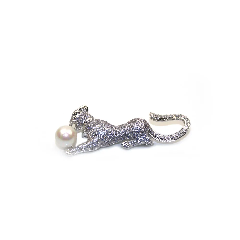 

MADALENA SARARA AAAA Zircon Inlaid Pearl Brooch Silver Plated Copper Leopard Style Fine Brooch Pin For Women Jewelry