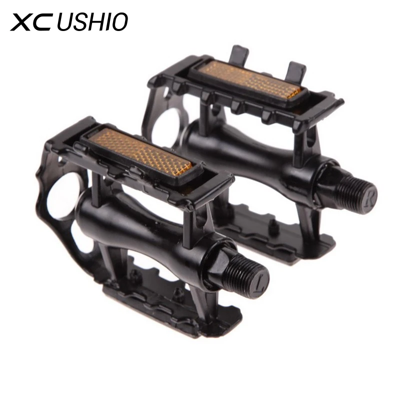 

XC USHIO Aluminium Alloy BMX Mountain Bike Bicycle Pedal Antiskid Reflective Flat Pedals with Gearwheel Bicycle Parts