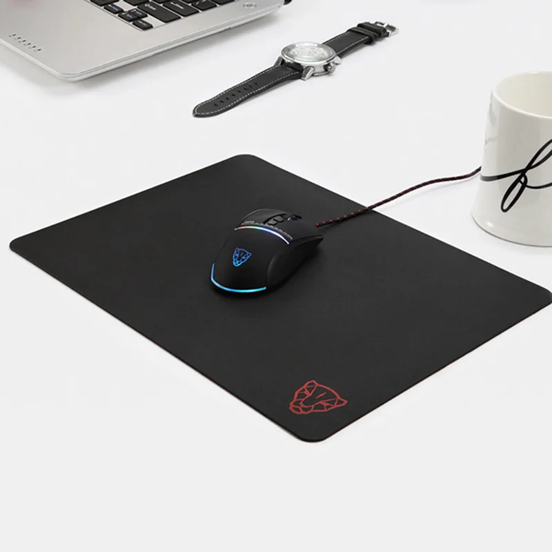 

High Quality Gaming Mouse Pad Silicone Mat Home Office Mousepad for Computer Games PC