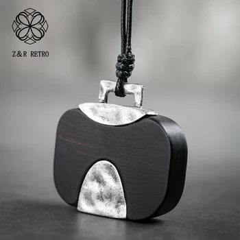 

2020 New Arrival Women Sandalwood Pendant Necklaces Sweater Accessories Wooden Fashion Jewelry Trendy Necklace Pendant Wholesale