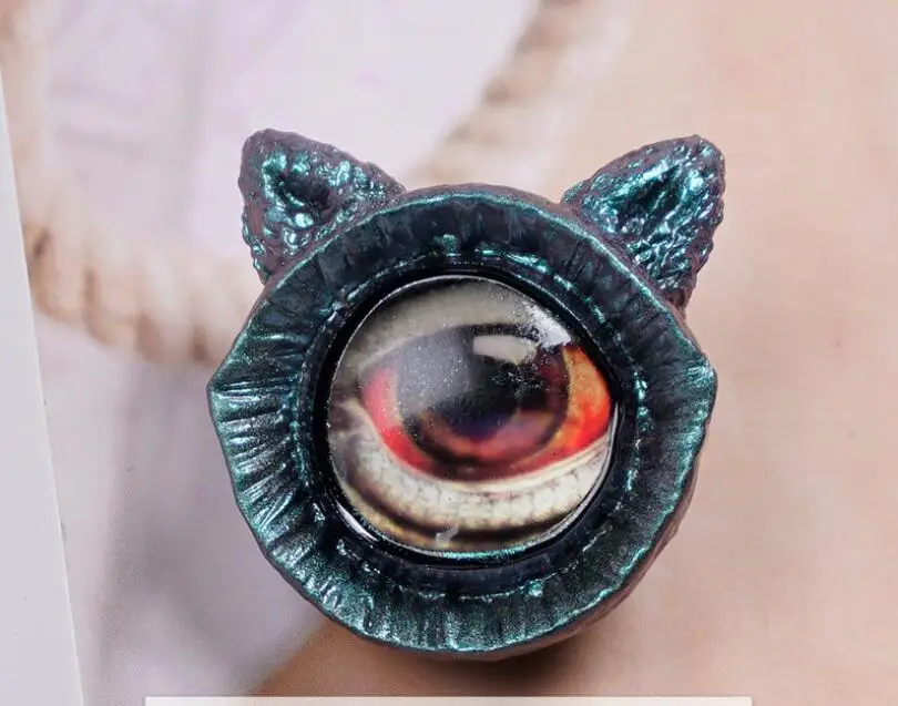 

New DIY Crystal Epoxy Devil Cat Head Epoxy Mould Eye Silicone Mould