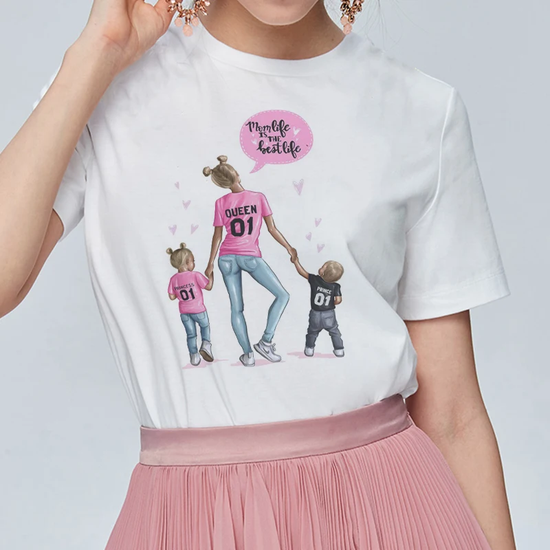 الشارع الشهير المتناثرة سوبر أمي طباعة الأبيض التي شيرت ماما الطفل تي شيرت للنساء أمي والابن طباعة المحملة قميص فام س الرقبة رواج أعلى