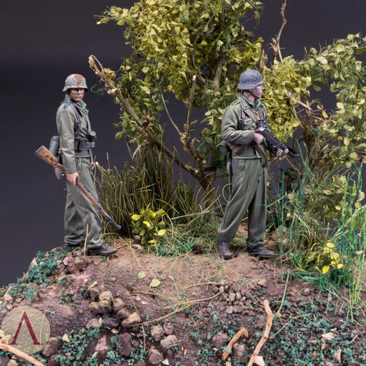 

Unpainted Kit 1/35 Normandy 2 figures Resin Figure miniature garage kit