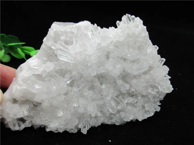 

Natural White Crystal Druse Quartz Vug Crystal Cluster Nunatak Decoration Chakra Healing Reiki Stone Column Point Radiation