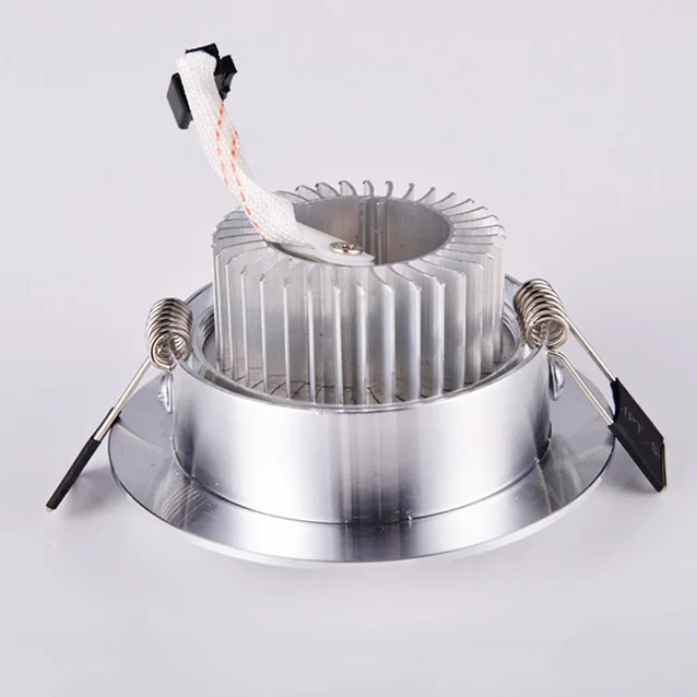 O1CN01XPtuQG28zQC2A3PW1_!!3878408003