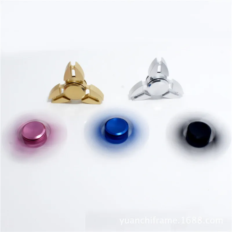 2017 Tri-Spinner Fidget High-Speed Hand Spinner Triangle Metal Brass Finger Fidget Handspinner Gift Man WomenToy Anti Stress 2017 Tri-Spinner Fidget High-Speed Hand Spinner Triangle Metal Brass Finger Fidget Handspinner Gift Man WomenToy Anti Stress