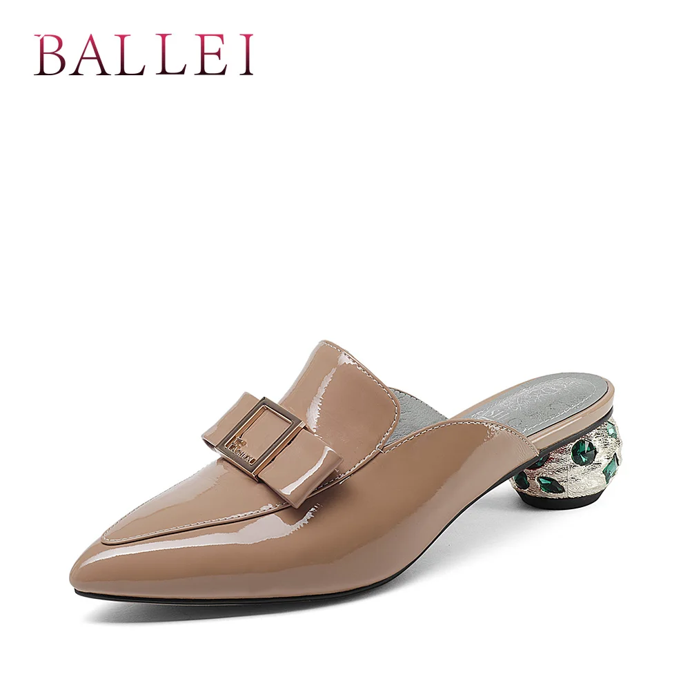

Fashion Woman Luxury Slippers Handmade Patent Leather Square Toe Thick Heel Shoes Solid Slip-on Elegant Soft Slippers T34