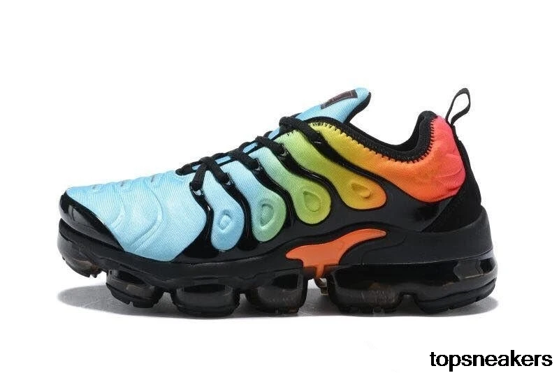Luxury Sport Shock Sneakers Men New AIR VAPORMAX PLUS CARGO KHAKI TN Plus Running Shoes Classic Outdoor Run Shoes Black White