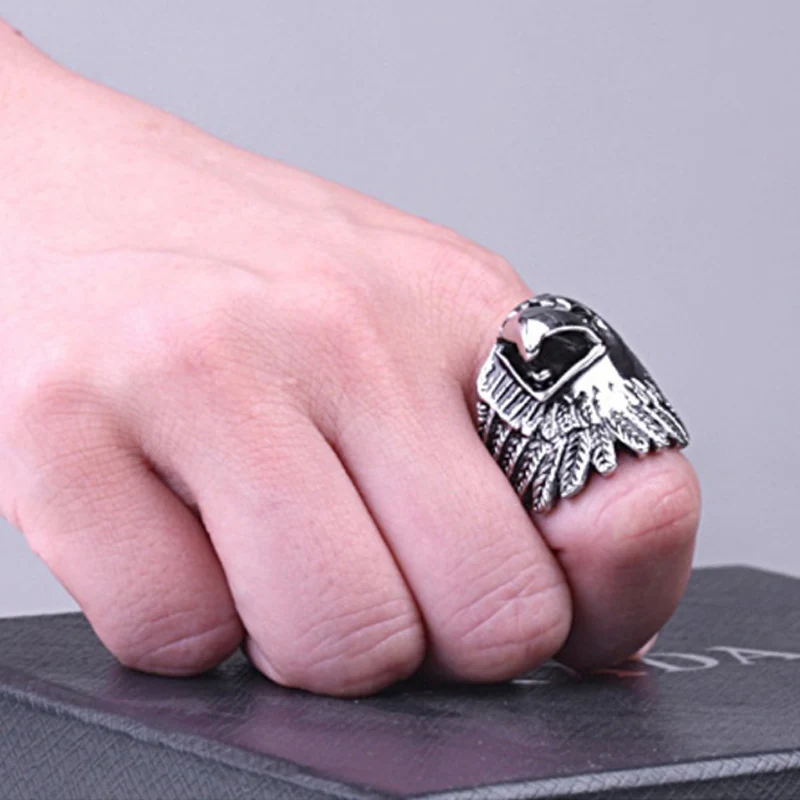 

Self-Defence Finger Ring Men EDC Tool Stainless Steel Outdoor Survial Kit Portable Eagle Shape Rings Diameter 20mm 21mm