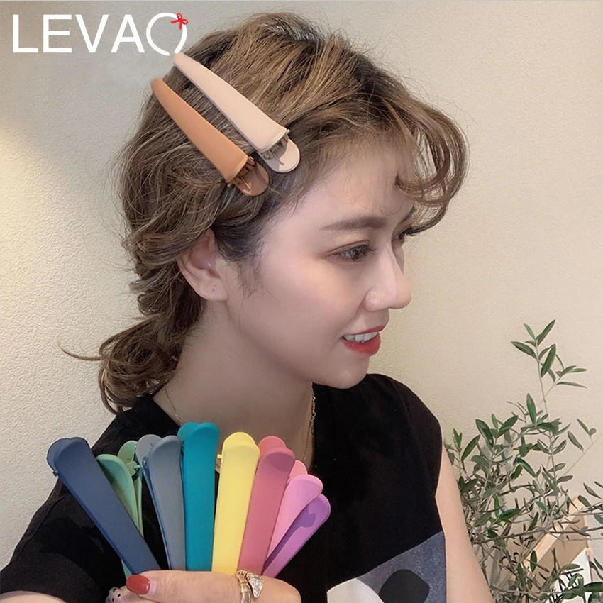 

LEVAO 4PC/Set 2019 Simple Solid Plastic Barrettes Hairpins for Girls Headwear Multicolor Resin Duck Clip Claws Hair Accessories