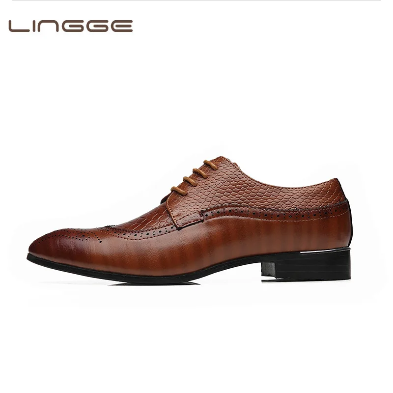

LINGGE 38-48 Fashion PU Leather Men Dress Shoes Pointed Oxfords Shoes For Men Lace Up Designer Luxury Men Formal Shoes 2018