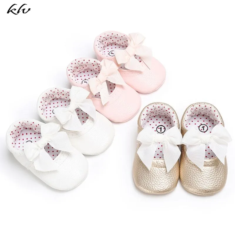 

2019 Newborn Baby Girls Moccasin Shoes Soft Bottom PU Leather Toddler Kids First Walkers Non-slip Footwear Crib Shoes