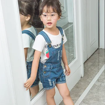 NEW 2017 Kids Boys Girls Denim Shorts Jeans Soft Kids Girls Suspender Jeans To Chidren shorts Infant Overalls 2