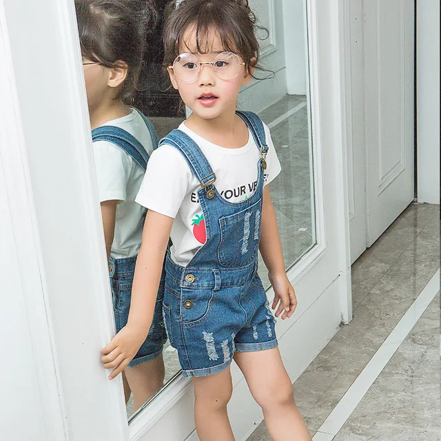 NEW 2017 Kids Boys Girls Denim Shorts Jeans Soft Kids Girls Suspender Jeans To Chidren shorts Infant Overalls 2