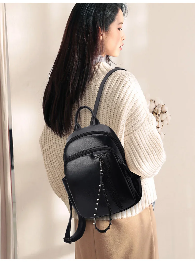 Модный дизайнерский коричневый рюкзак с заклепками для женщин, высококачественные кожаные рюкзаки для девочек, Женская Повседневная дорожная сумка, рюкзак для путешествий XA186H