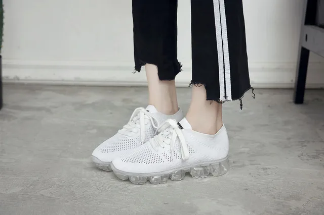 socks with vapormax
