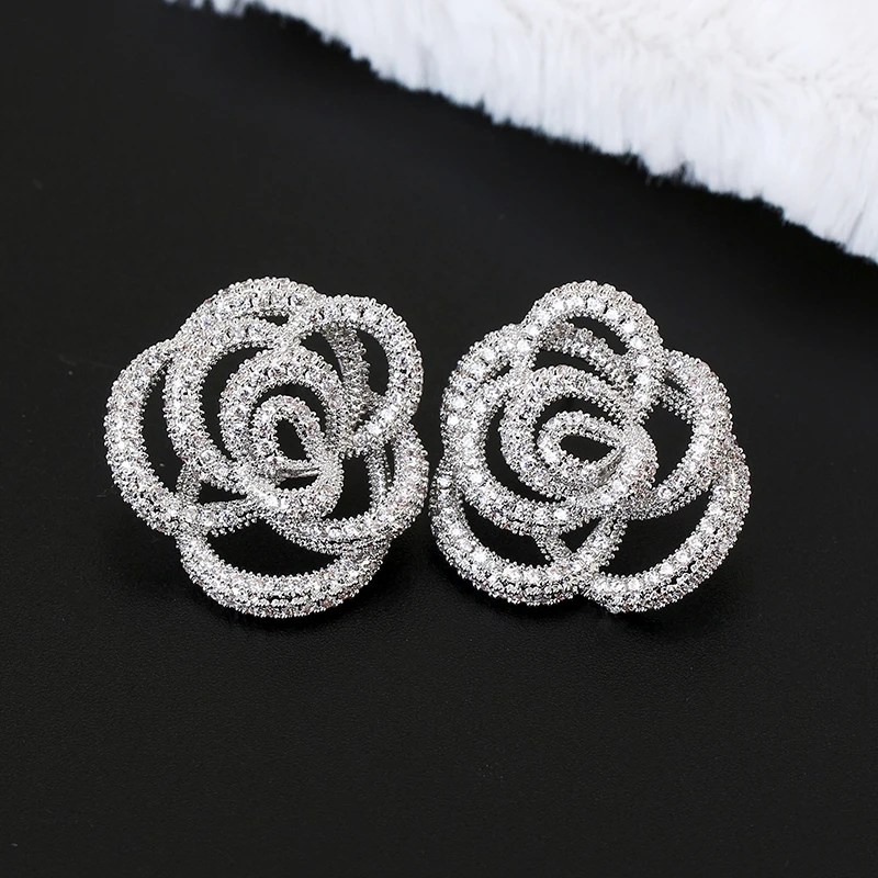 

Simple Design Earrings for Women Hollow Twist Flower Stud Earrings Copper Metal Gold Plating XIUMEIYIZU CZ Ear Jewelry