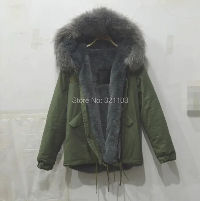 Mrs bont grijs parka met grote grijs echte bontkraag, China fur parka jassen fabrikant leverancier prijs gratis verzending Mrs bont grijs parka met grote grijs echte bontkraag, China fur parka jassen fabrikant leverancier prijs gratis verzending