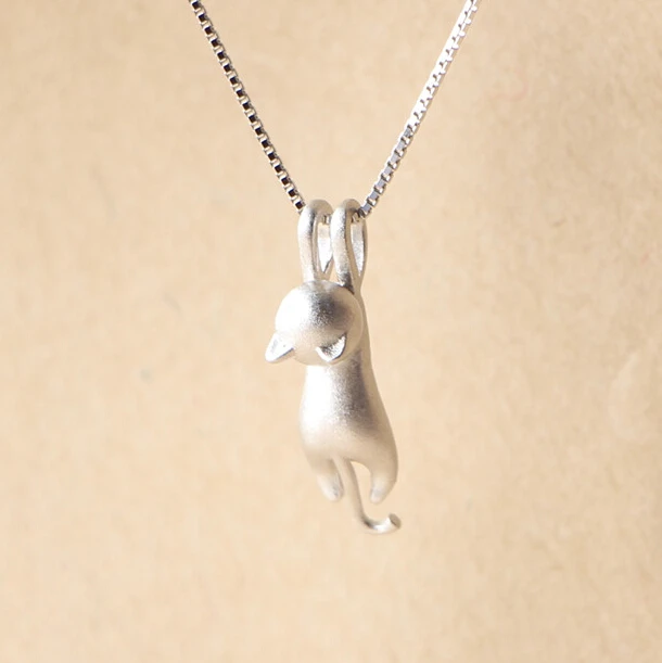 pendentif-chat-manège-à-bijoux