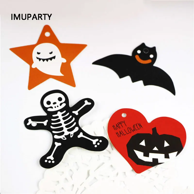 

50pcs Cartoon Skull Bat Tags Paper Halloween Decorations Candy Box Hang Tags Favors for Kids Gift Packaging Bag Decor Cards