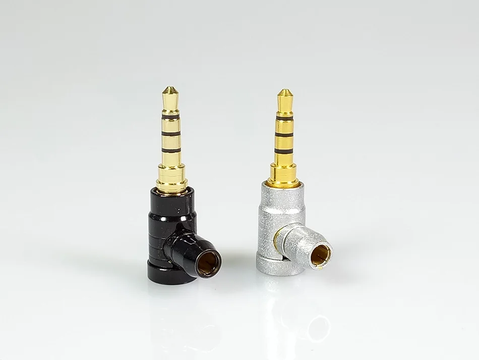 4 Poles Stereo 3.5mm Connector (1)