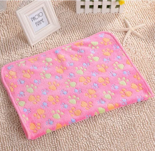 2016-New-40-x-60cm-Cute-Floral-Pet-Sleep-Warm-Paw-Print-Dog-Cat-Puppy-Fleece (7)