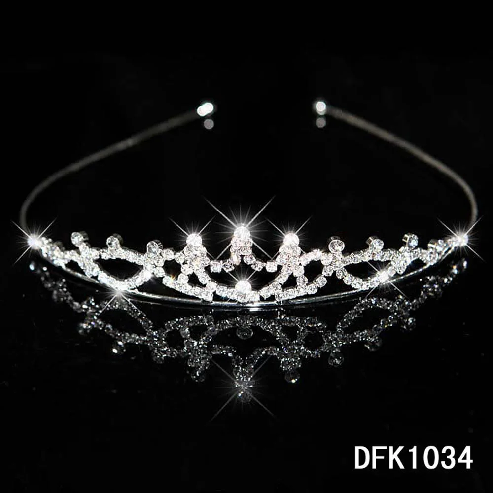 Женские диадемы принцессы с кристаллами и повязка в виде короны для девочек, милая свадебная корона для выпускного бала, аксессуары для свадебной вечеринки, украшения для волос - Цвет: DFK1034