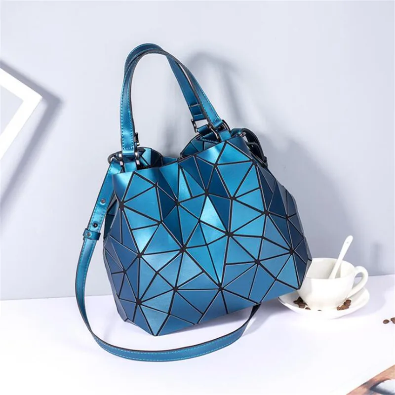 2019 جديد أكياس Crossbody للنساء أزياء السيدات حقيبة كتف هندسية حقيبة شاطئية كبيرة قدرة حقيبة ساع حقائب موهير