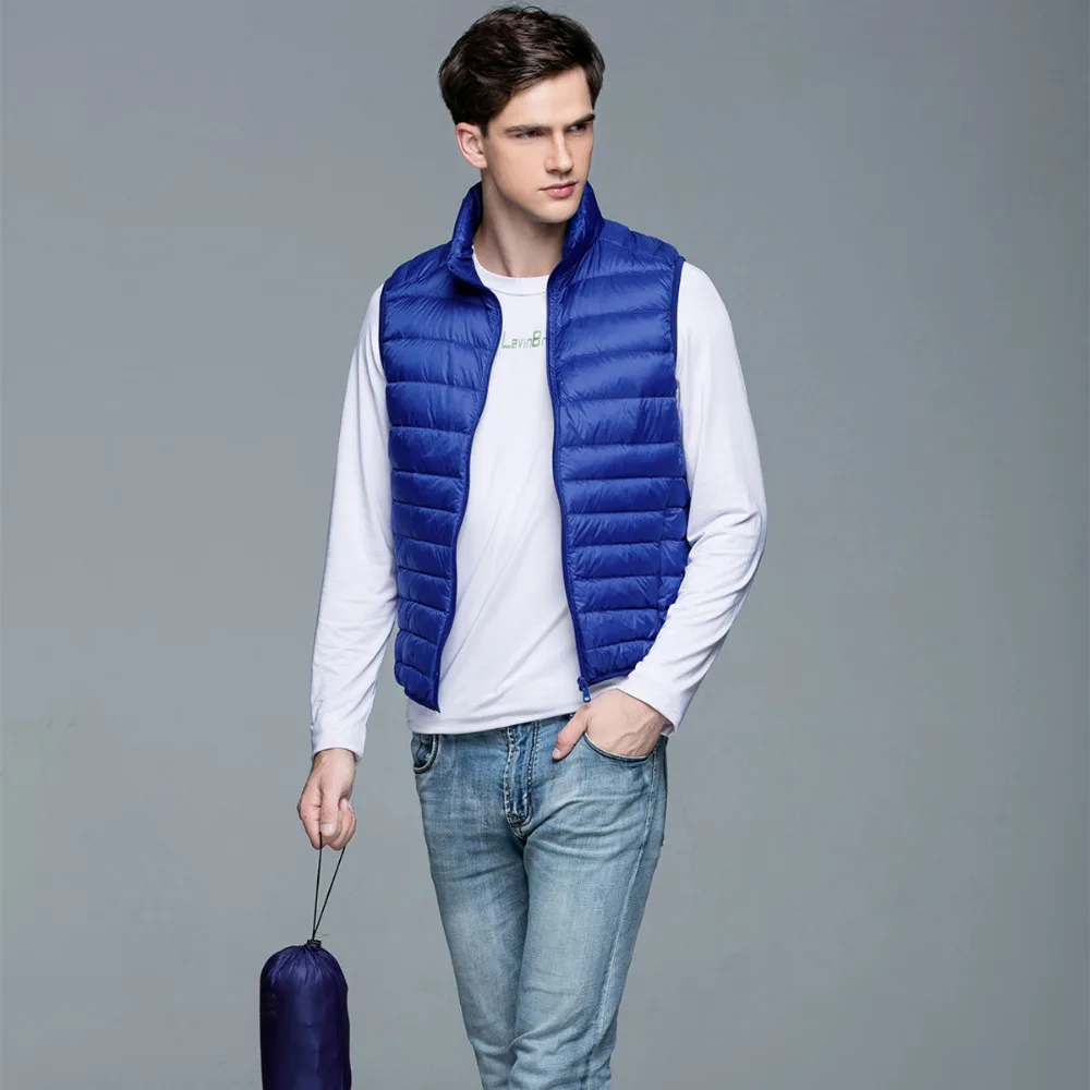 

2017 Men Sleeveless Jacket Winter Ultralight White Duck Down Vest Male Slim Packable Vest Mens Windproof Warm Waistcoat VT-203