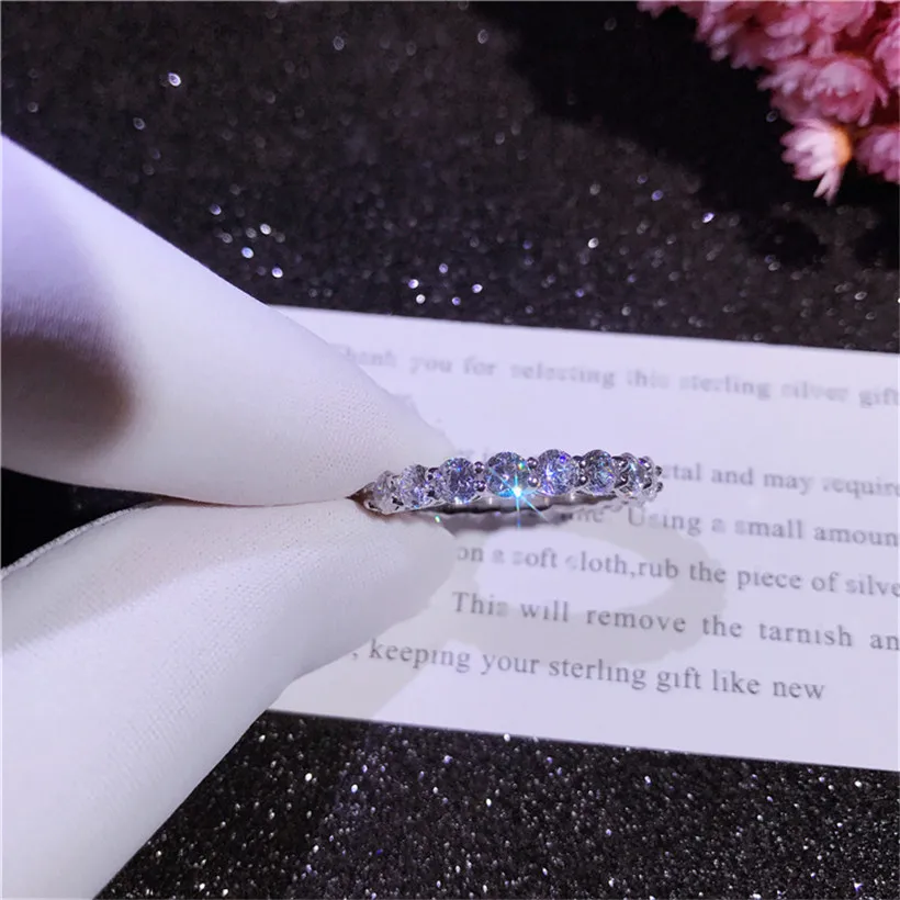 3769729089_1020451444