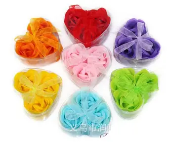 

100pcs Wedding Favor 3pcs Gift soap Rose flower in heart shape clear box Valentine's Day Gift Free Shipping