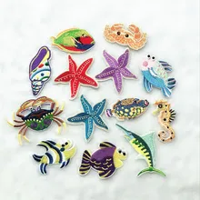 10 pçs moda peixe estrela caranguejo seahorse remendos bordado ferro em remendos para crianças sacos vestido roupas diy applique