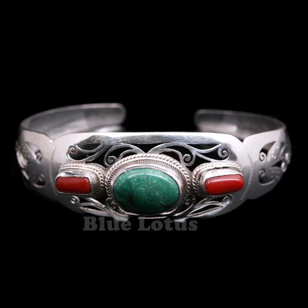 

1416 Sterling Silver Turquoise Red Coral Pattern Carved Bracelet Cuff