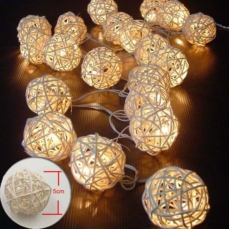 Luces navideñas de 5 m al aire libre de Luces Lumineuse Led de cadena de Luces de hadas blancas cálidas Luces de bola de ratán guirnalda Luces Decorativas Luces navideñas de 5 m al aire libre de Luces Lumineuse Led de cadena de Luces de hadas blancas cálidas Luces de bola de ratán guirnalda Luces Decorativas