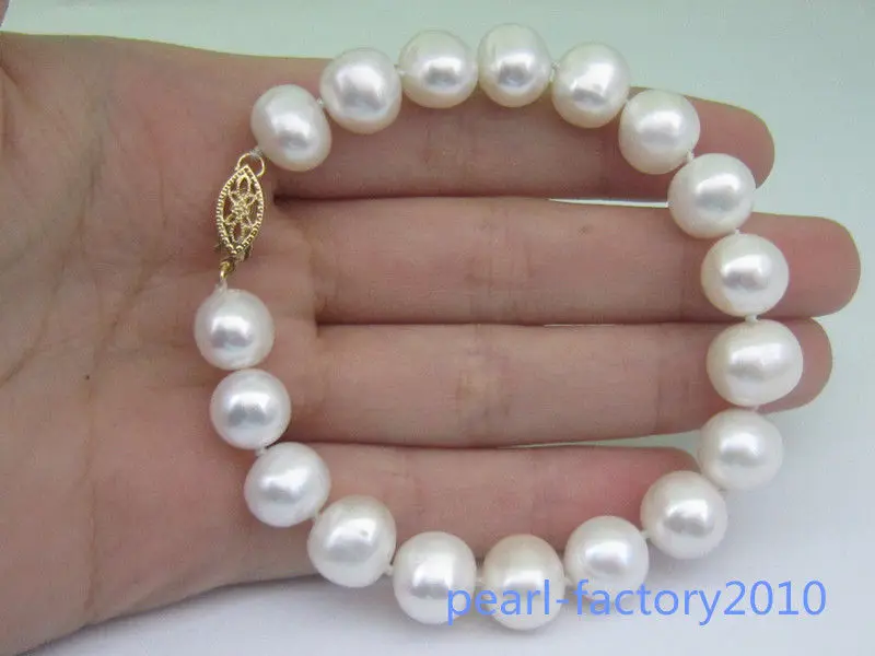 

NATURAL 10-11MM SOUTH SEA GENUINE WHITE PEARL BRACELET 14K GOLD CLASP 42%