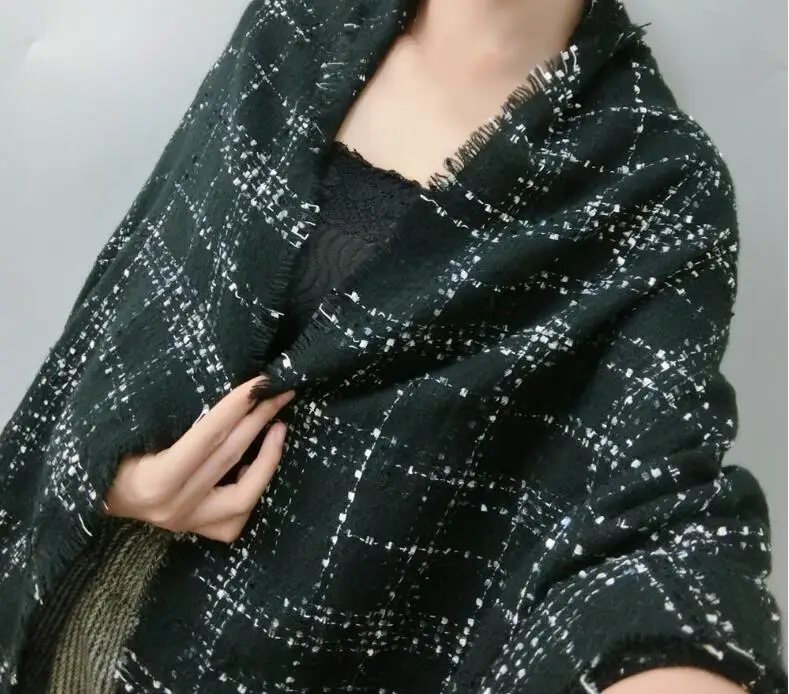 Европейский и американский Ветер шарф женский зимний платок двойного назначения Решетки Длинный кисточкой черный платок 68048