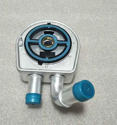 

New Engine Oil Cooler for 3 5 6 Speed 5 Miniva CX-7 speed LF6W14700 LF6W14700 / LF6W-14-700 / LFD7-14-700A