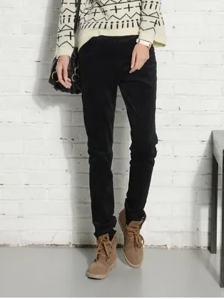 Осень женские вельветовые Штаны утепленные штаны для женская летняя обувь зимняя обувь с эластичной талией размера плюс одежда 2XL 3XL 4XL 5XL 6XL - Цвет: Черный