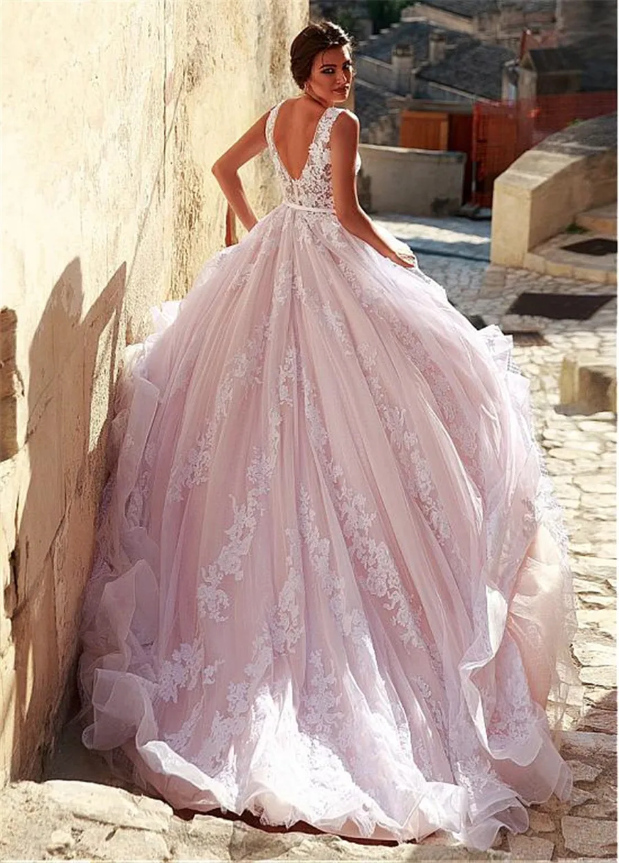 

Pink Exquisite Tulle V-neck A-line Lace Appliques Long Bridal Gown 019 Muslim Arabic Wedding Dress Boho Sofuge Vestido De Noiva