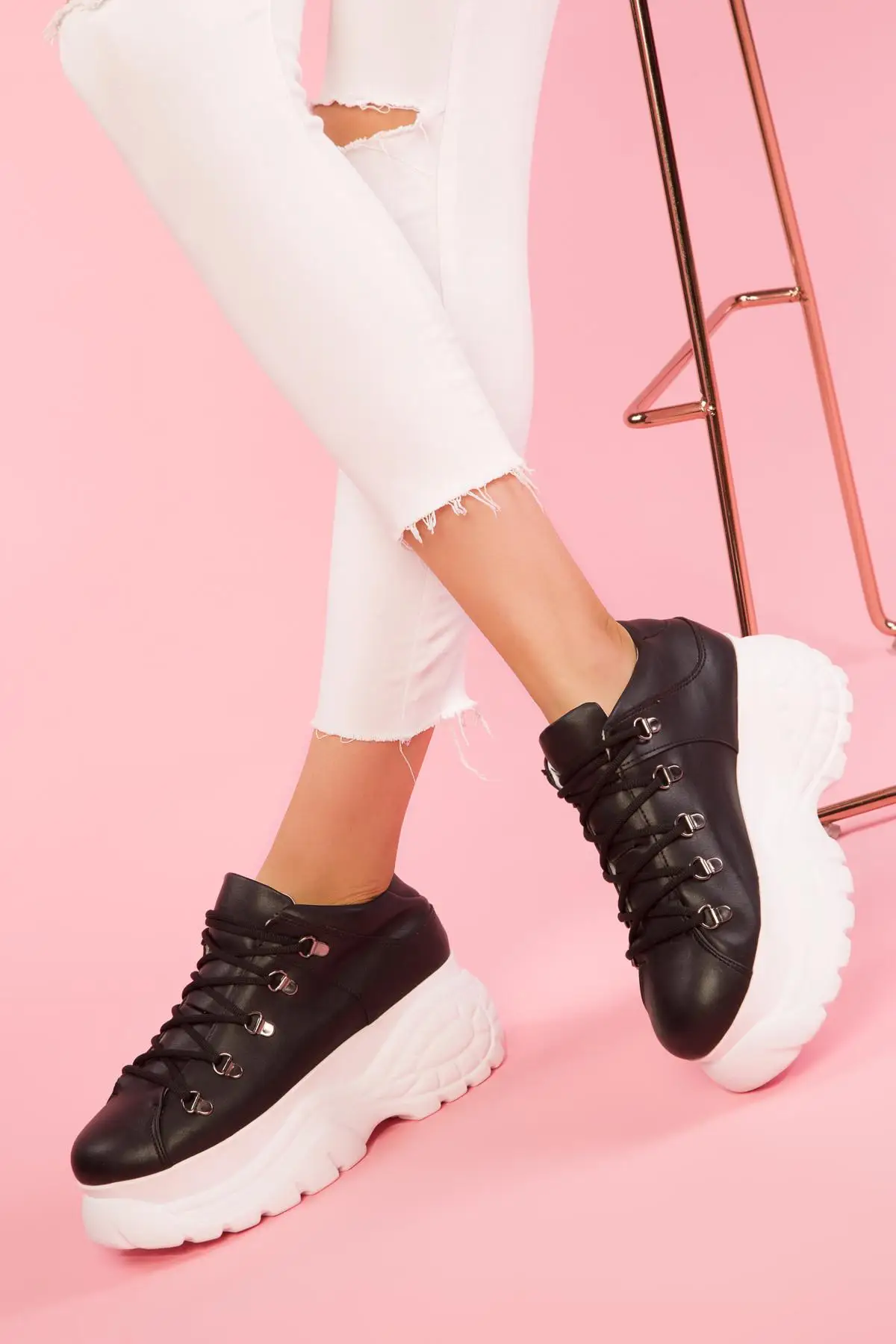 

Soho Black Women Sneaker 13369