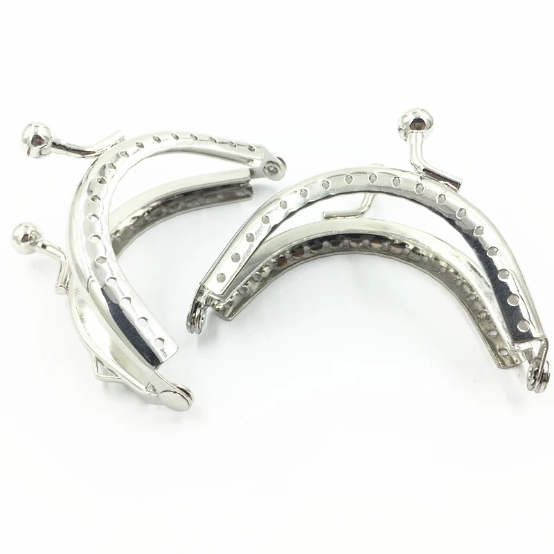 1Pc Kiss Clasps Clutch Purse Handbag Handle Accessories Silver Tone Smooth Arch Metal Frame 7x5cm | Украшения и аксессуары